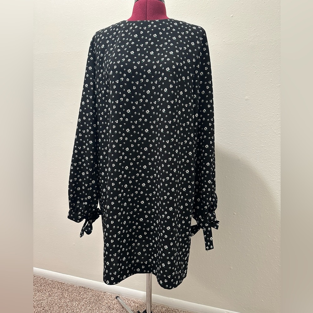 H&M Black Floral Dress
